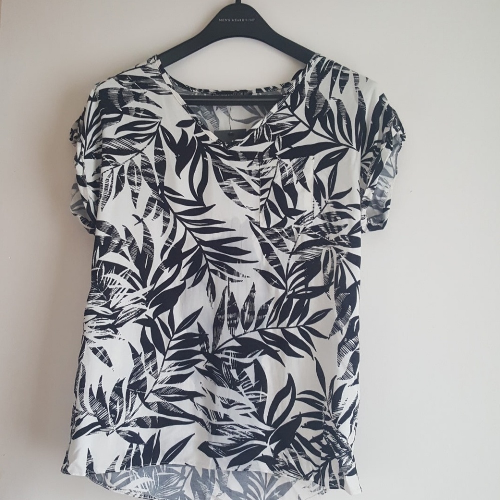 Printed blouse - Picture 2 of 3